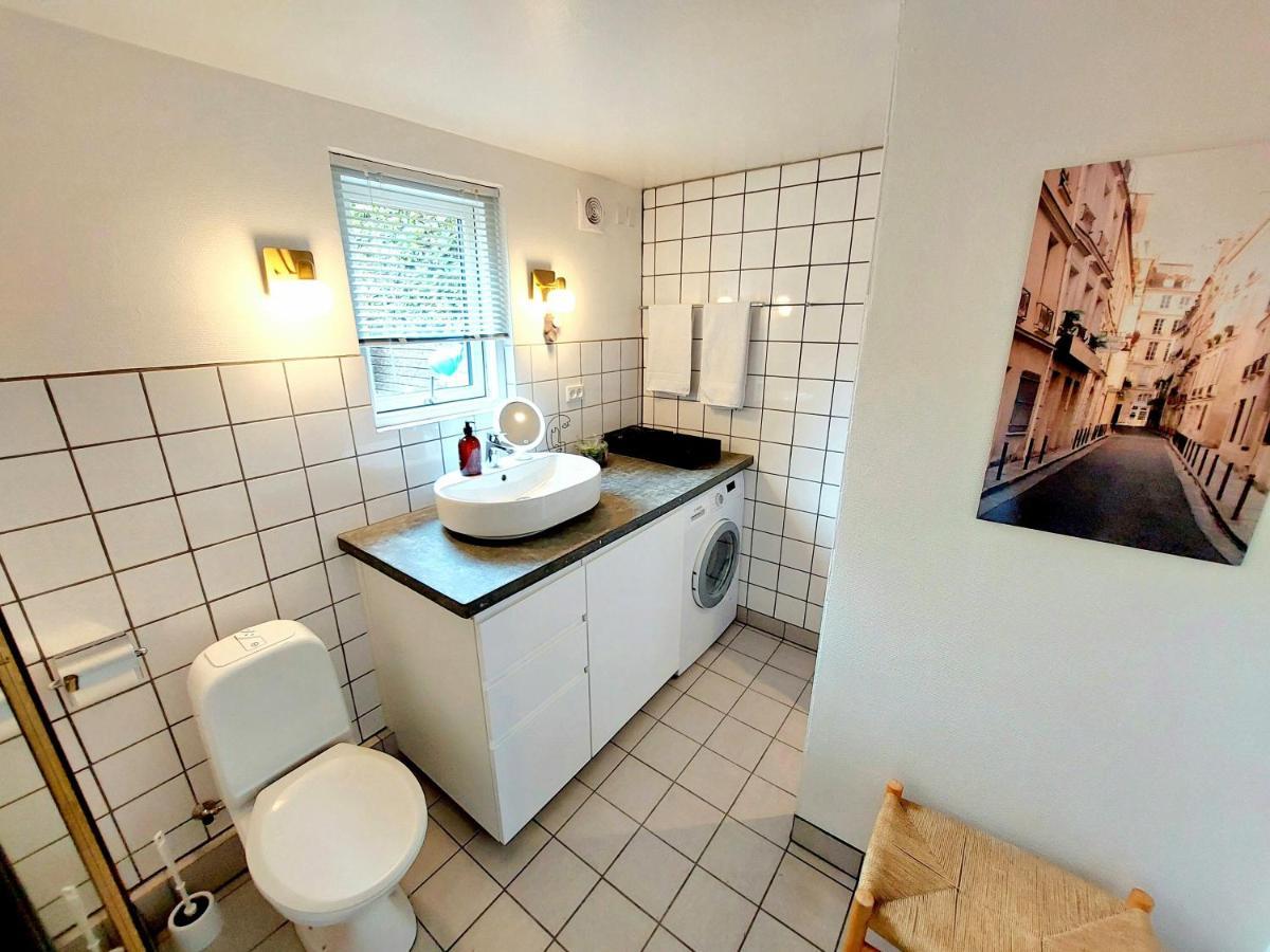 Neptun Studio-apartment With Terrace. Apartment *